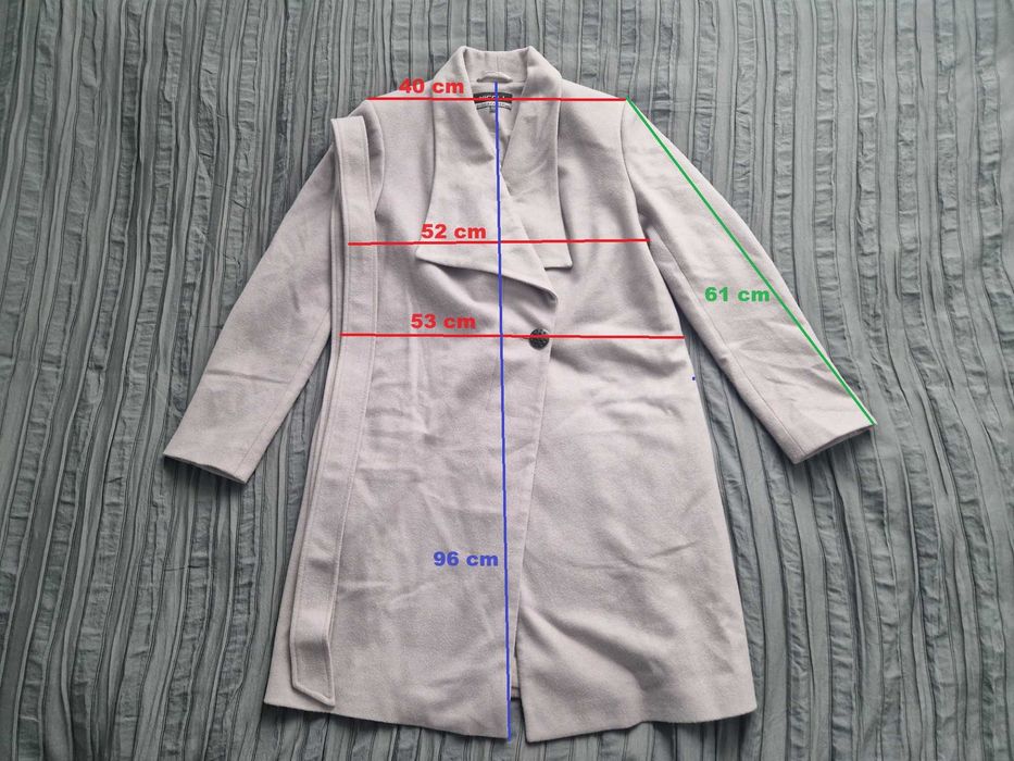 Damski płaszcz w kolorze brudny róż, rozmiar L/40