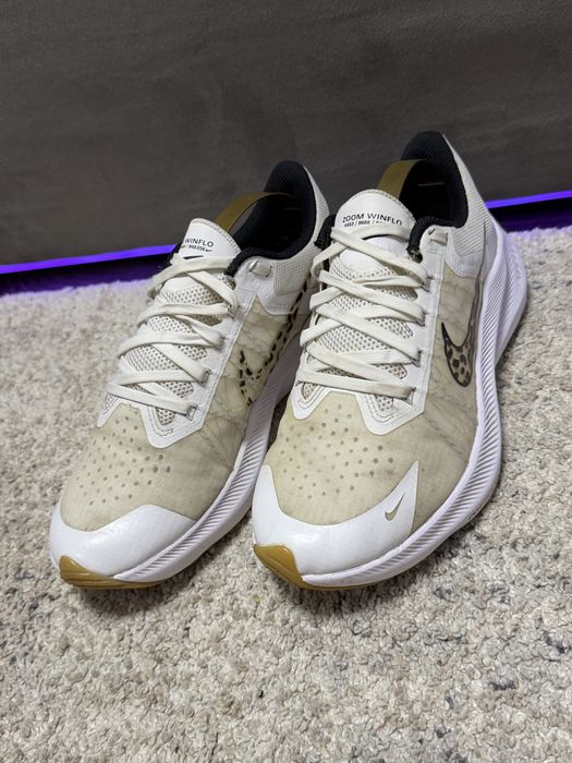 Nike Air zoom кроссовки размер 40