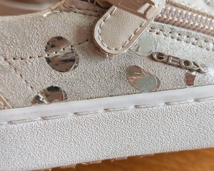 Sneakersy dziewczęce /Geox Respira/ 28