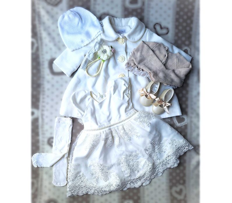 Komplet na chrzest: sukienka płaszczyk bolerko buciki czapka rajstopki