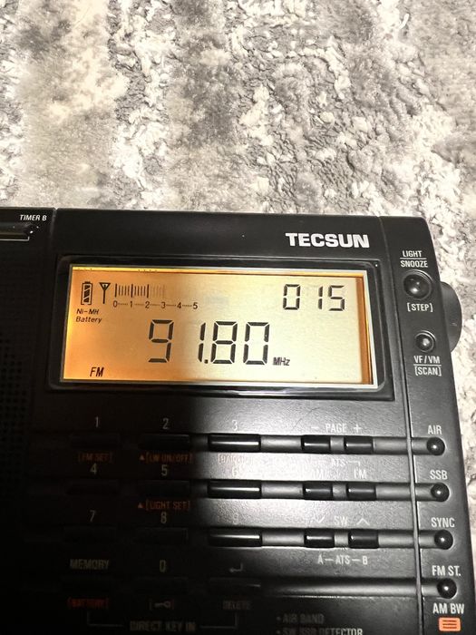 Радіо Tecsun PL-660 багато хвильове