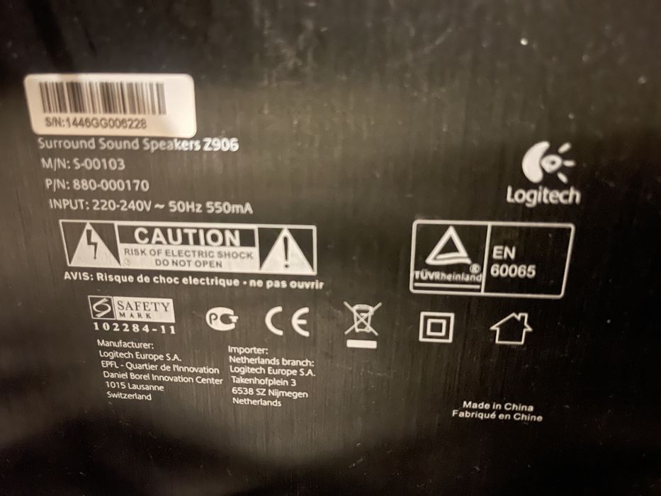 Logitech Surround Sound Speakers Z906