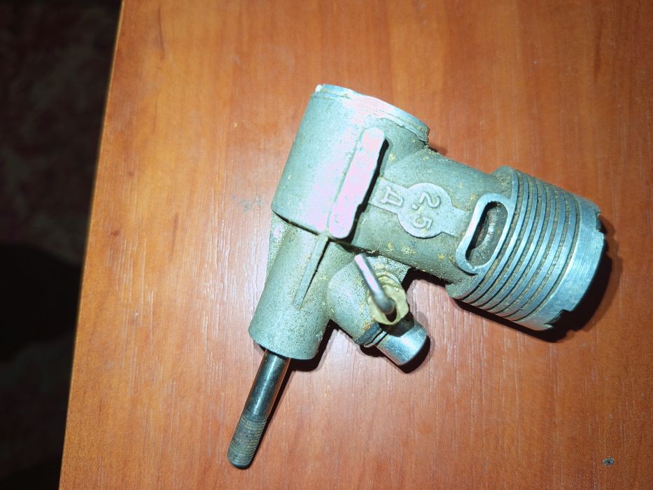 Продам  двигателиСССР МДС-15Д   и. Д2,5