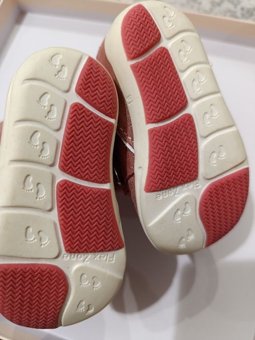 Кросівки черевички сhicco для дівчинки