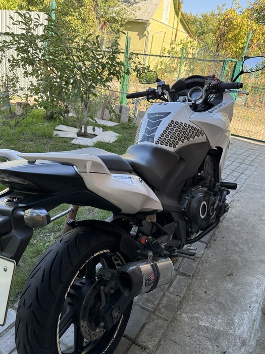 Мотоцикл Honda cbf 1000 2010 год без ABS