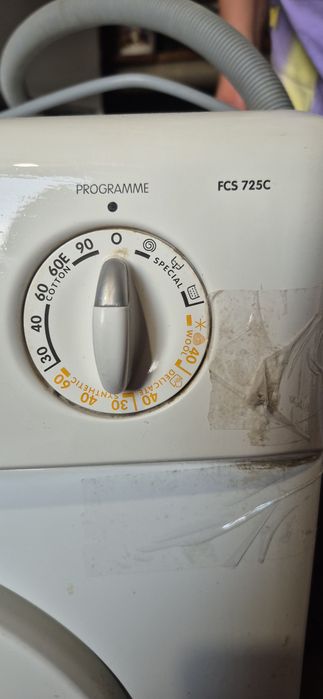 Продам стиральную машинку Zanussi