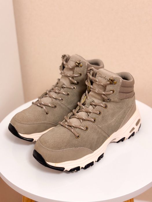 Черевики демісезонні жіночі р. 38 Skechers D'Lites