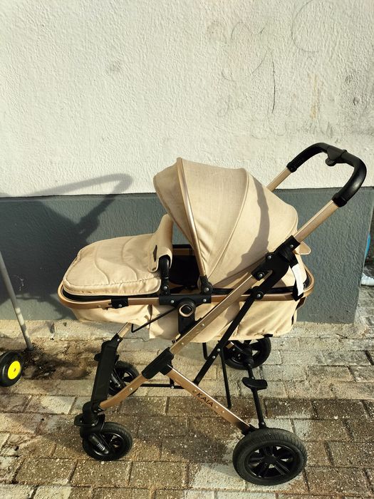 Vendo carrinho de bebe