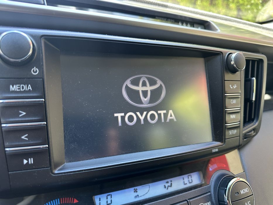 Toyota RAV 4 impecavel