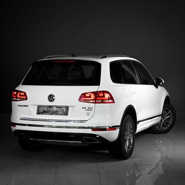 Дверь перед зад ліва права  Volkswagen Touareg cayenne таурег nf fl