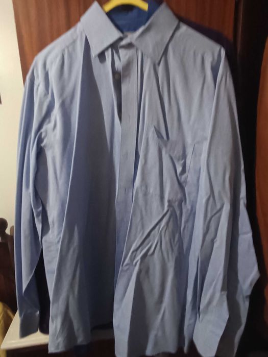 Camisas de Homem XL manga comprida em ótimo estado, zona da Moita.