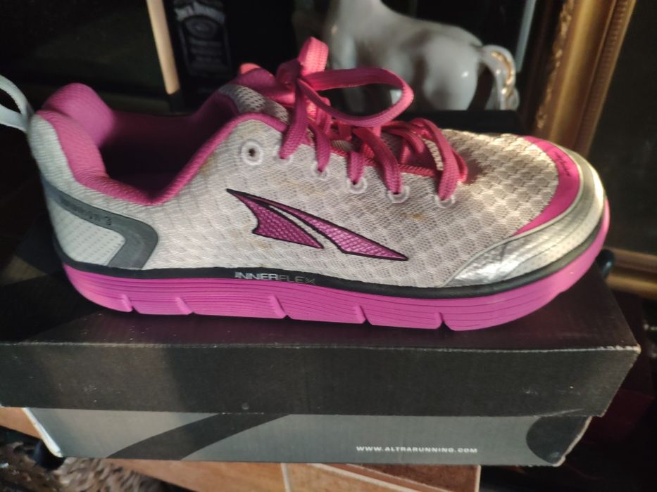 Кроссовки женские AITRA untuition 3