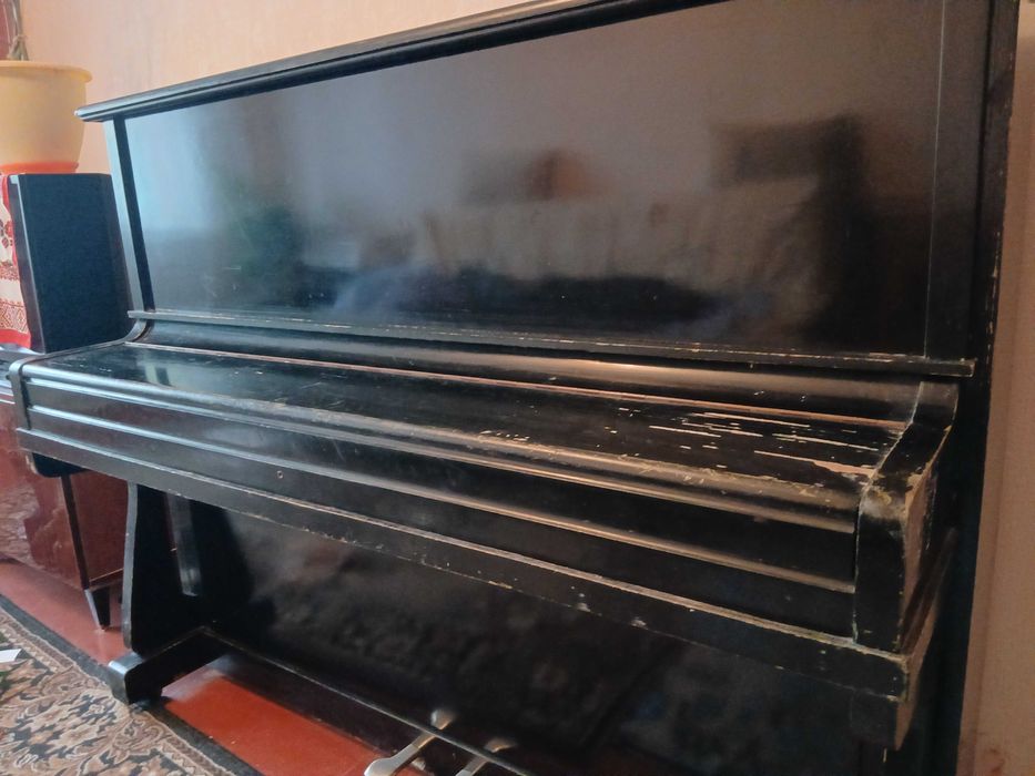 Піаніно  Україна