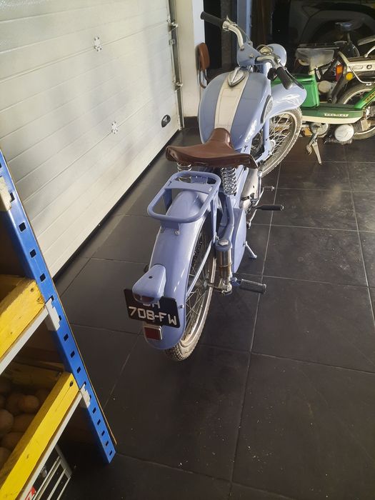 Mota, Scooter Jonway 125 cc, Citroën Berlingo  e outras..