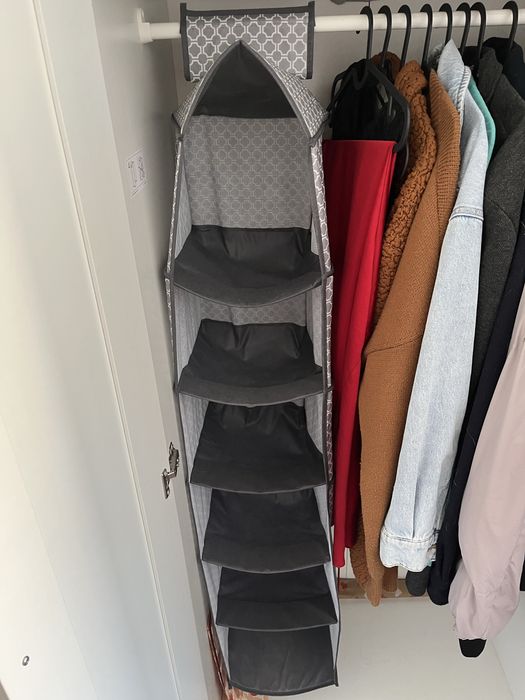 Prateleira organizadora para roupeiro
