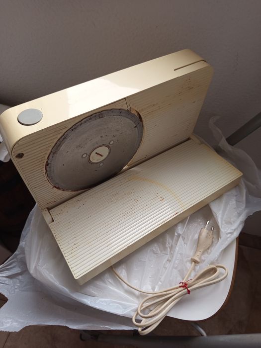 Máquina fatiadora elétrica de cozinha