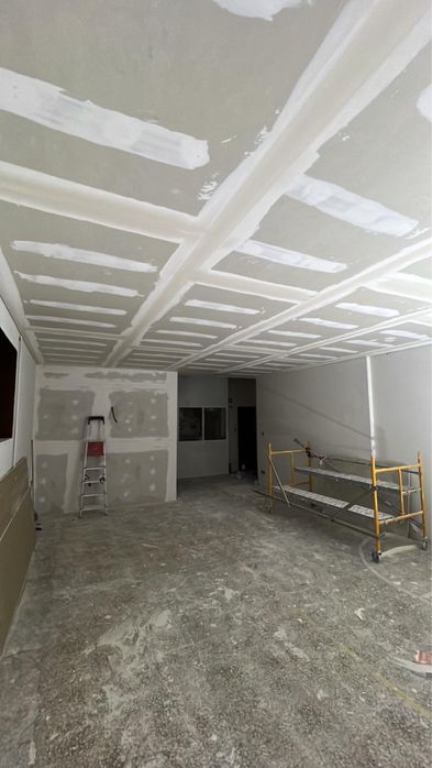 Serviços de Pladur, Tetos Falsos e Piso Laminado (Flutuante )