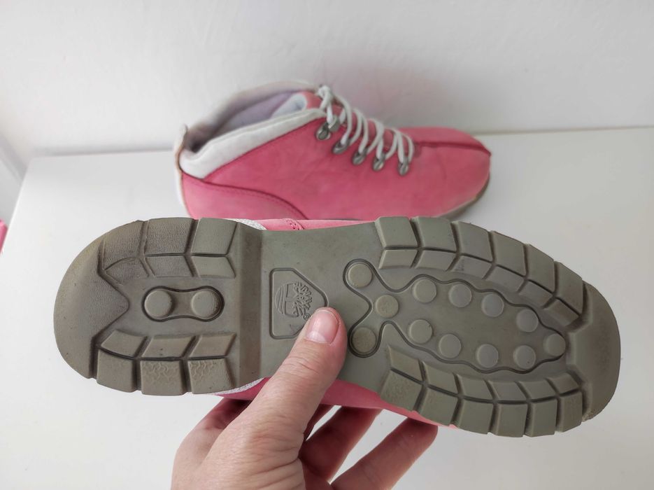 - Timberland - Trzewiki, trapery R. 38