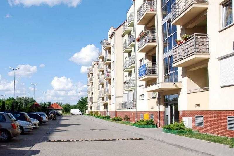 Fabryczna, ul. Główna, 2pokoje 54m2, balkon, garderoba, 2.500 + opłaty