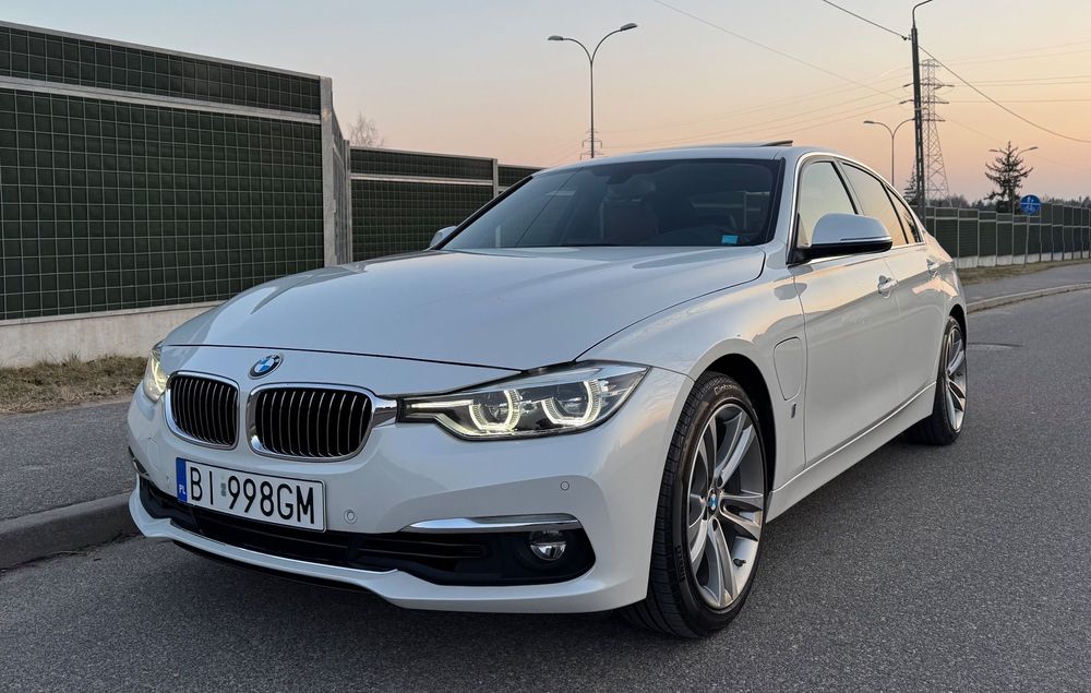 BMW Seria 3 BMW F30 330e plug-in 252KM 86tys km, Luxury