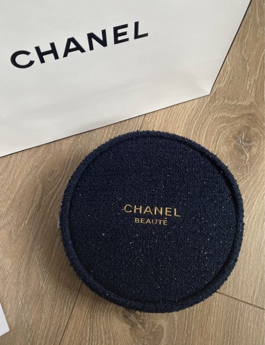 Chanel limitowana kosmetyczka