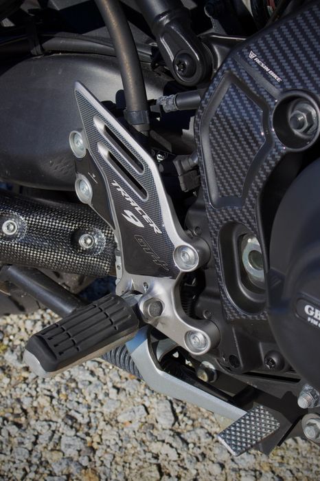 Yamaha Tracer 9 GT+ 2024 com material