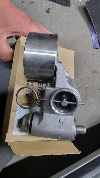 Ролик натяжний ГРМ subaru impreza