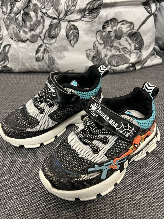 Кросівки для хлопчика 25 spider