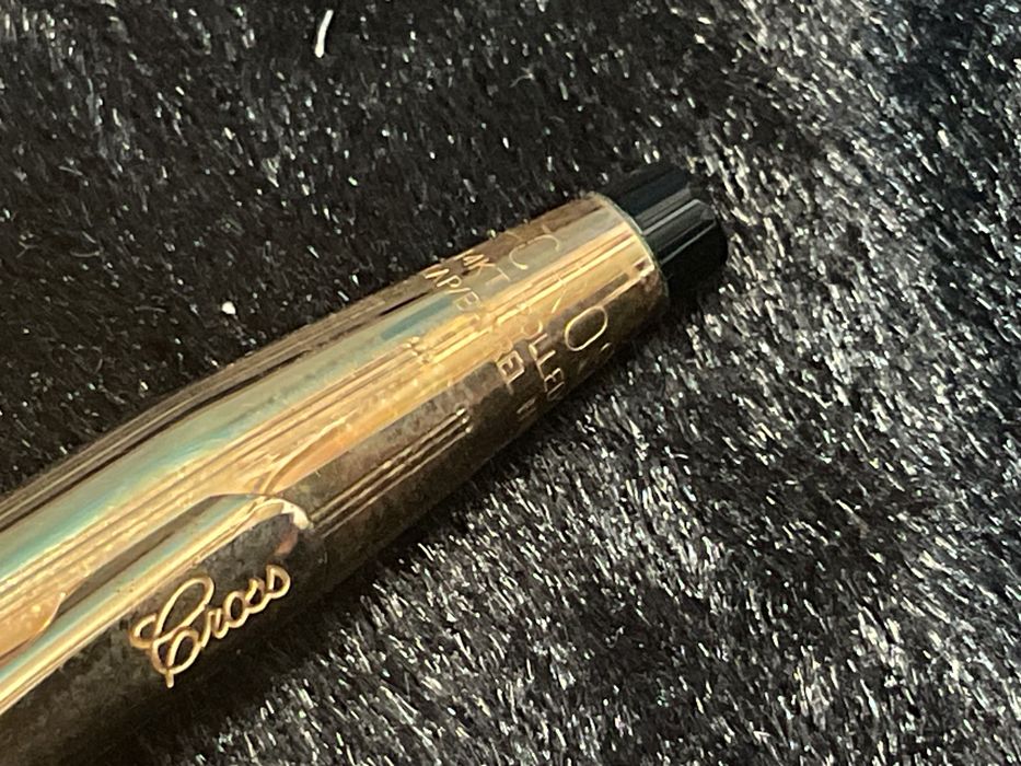 Lapiseira Cross 14 kilates rolled gold 13 cm