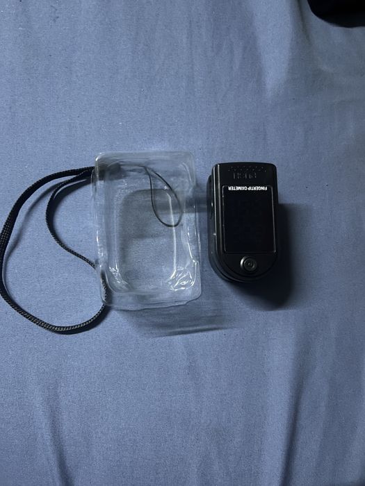 Пульсоксиметр на палець портативний Fingertip pulse oximeter LK87