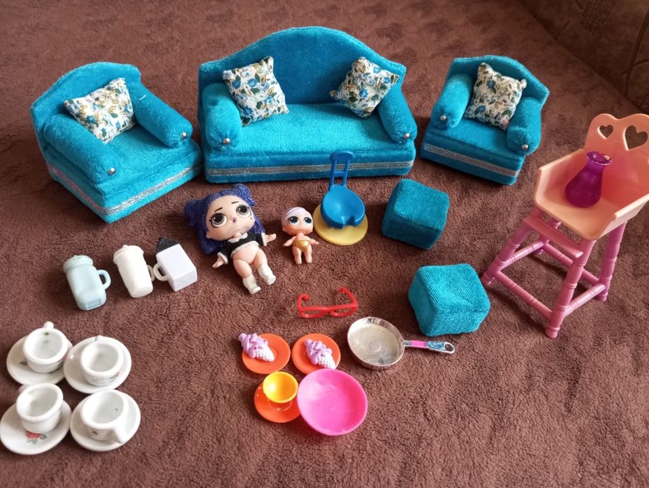 Lol і меблі посуд