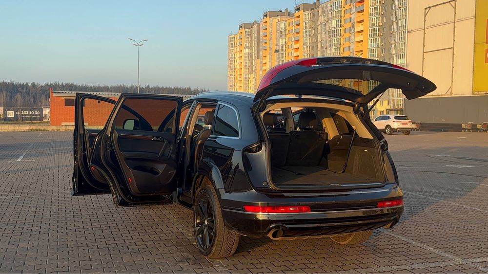 Audi Q7 2012, 3.0 TFSI, 142ткм
