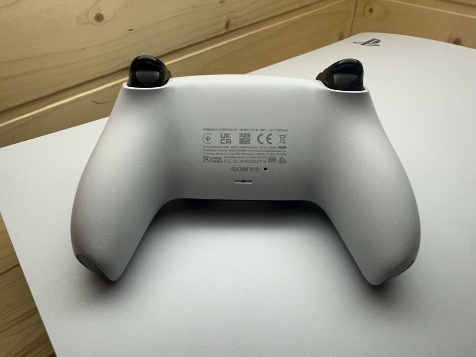 Консоль PlayStation 5