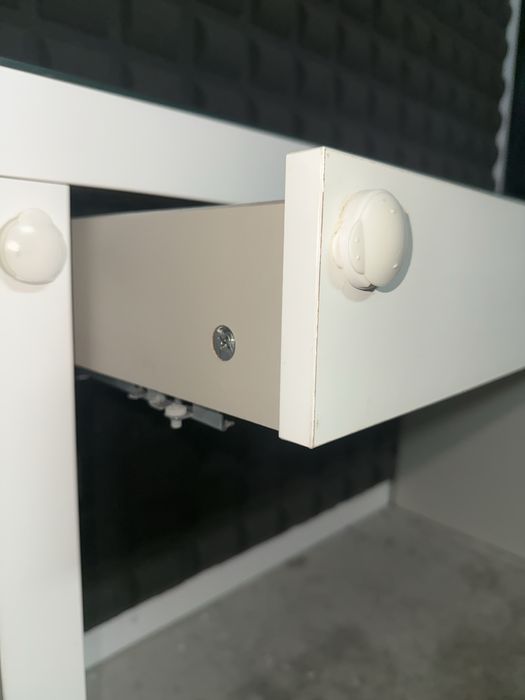 Secretária / Toucador MALM da IKEA