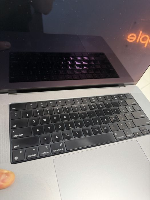 Apple Macbook Pro 16 2021 M1 Pro 16gb 512gb