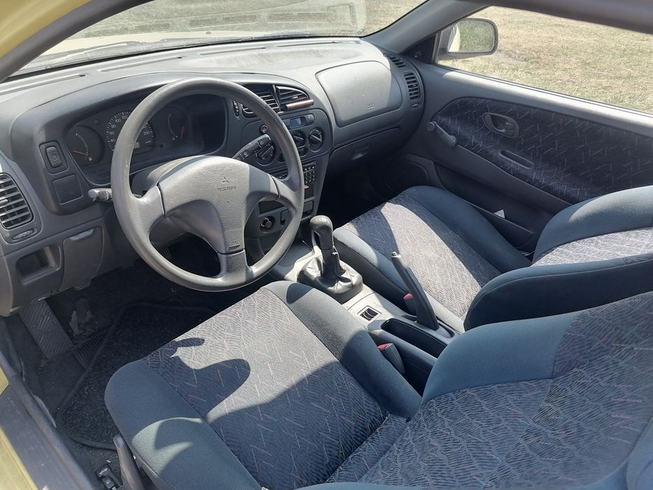 MITSUBISHI COLT Benzyna Aktualne Ubezpieczenie OC