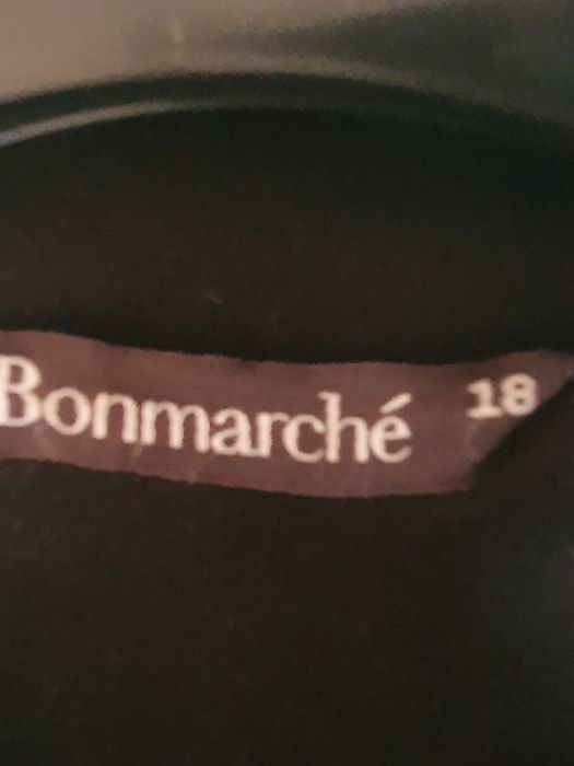 Krótki  płaszcz  z materiału XXXL marki Bonmarche