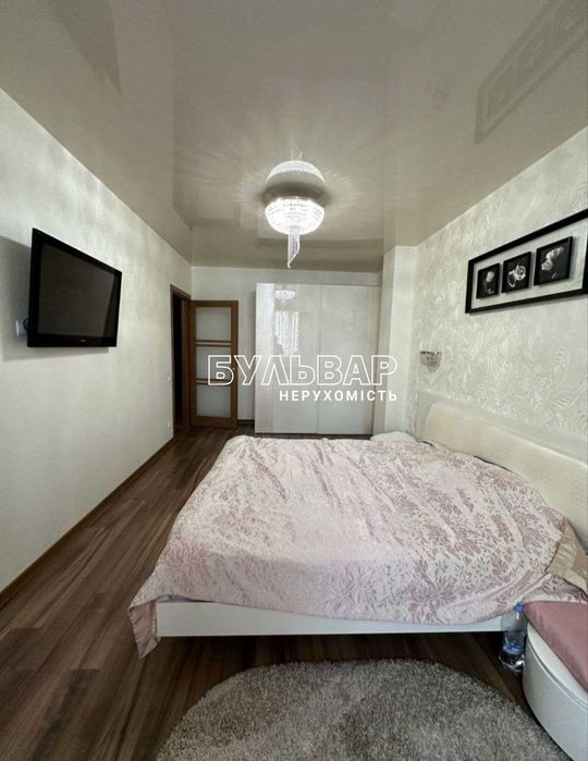 Продам 4 к.кв Центр Новострой, м. Левада, Гагарина, ул. Вернадского, 1