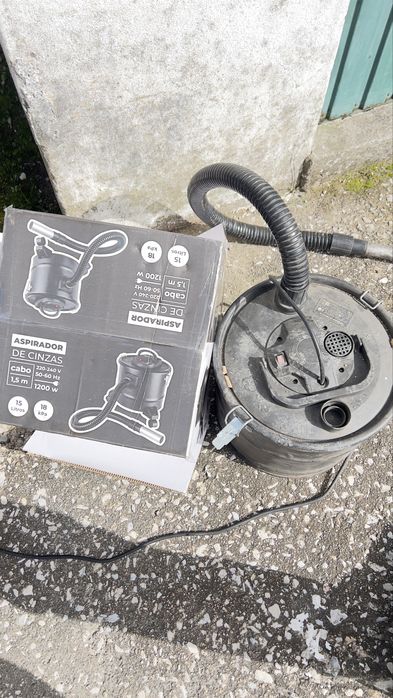 Aspirador cinzas
