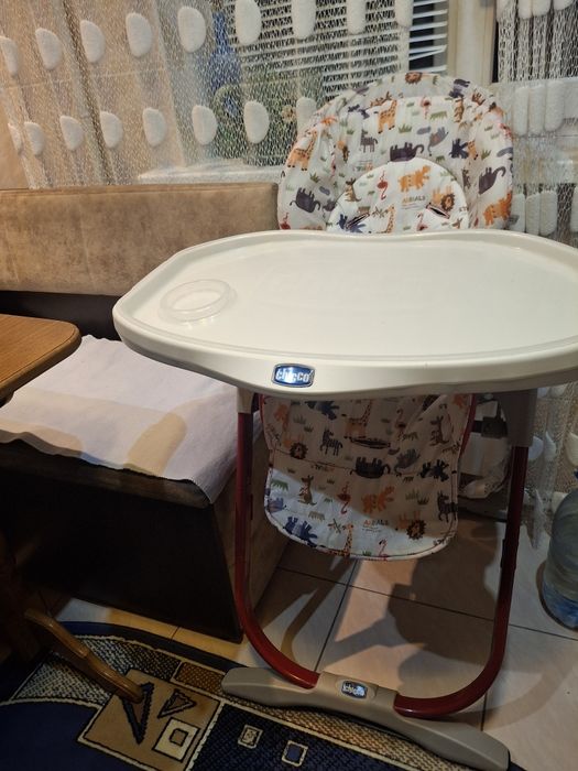 Стульчик для кормления детский