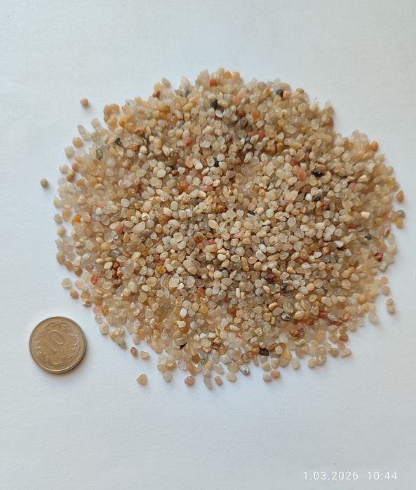 Piasek do akwarium o granulacji 1,5 - 2,5 mm ok. 13 kg