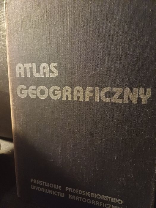 Atlas geograficznych