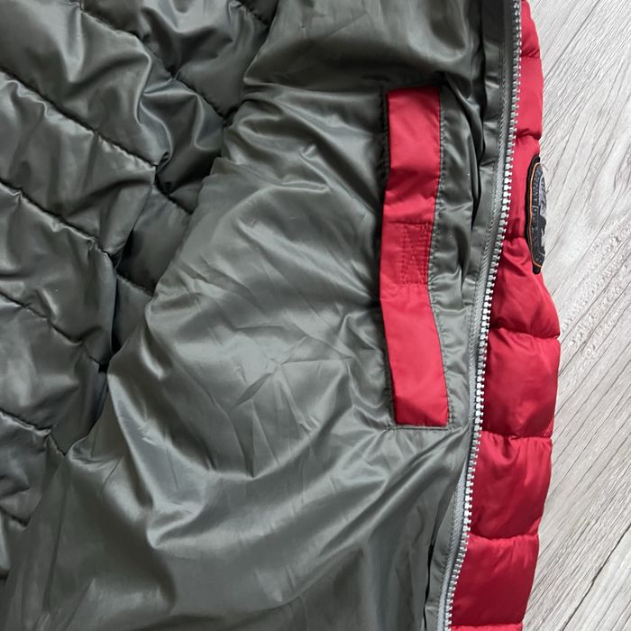 Мікро пуховик napapijri розмір L-XL л-хл