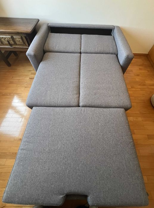 sofá cama de 2 lugares em excelente estado