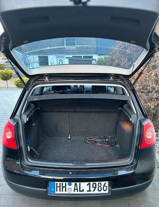 VW Golf 5 у хорошому стані