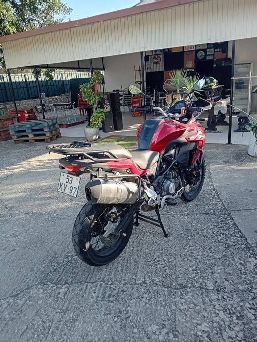 BENELLI 502X Vermelha