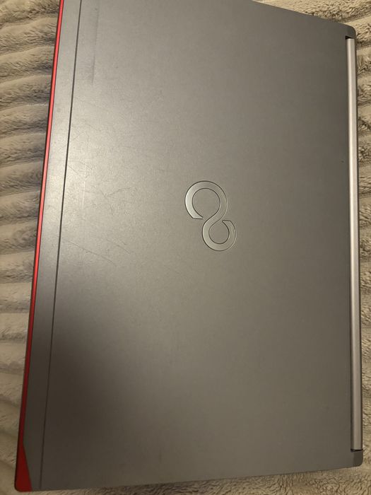 Laptop FUJITSU E744 i5 14’