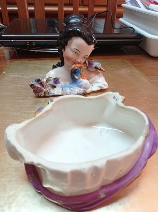 Caixa decorativa do século XIX