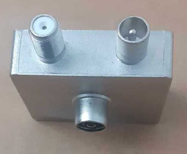 TV/DATA Splitter64584417979778122