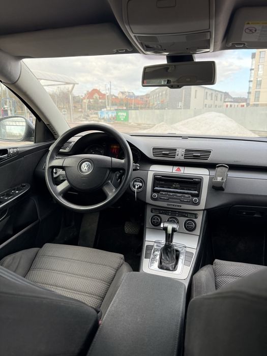 Пасат б6 Автомат нерозмитнений